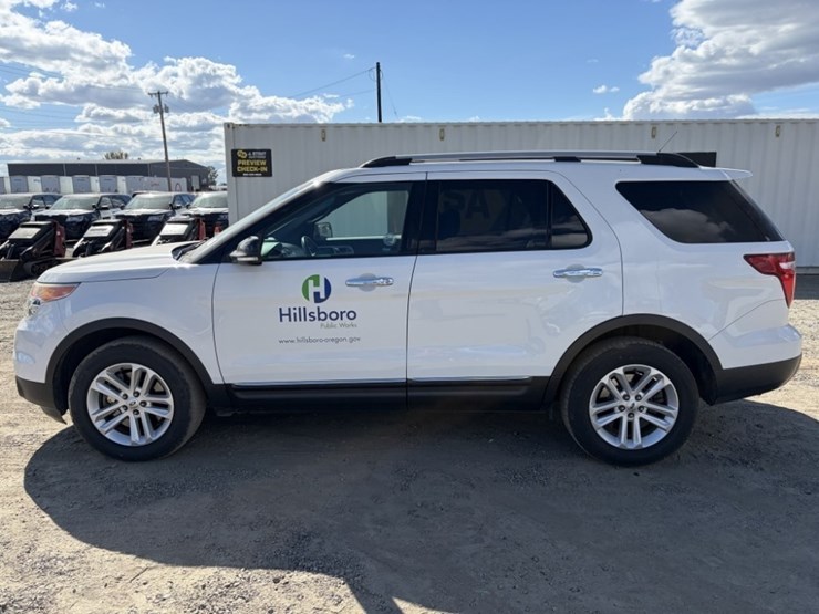 2015-ford-explorer-xlt-image-7
