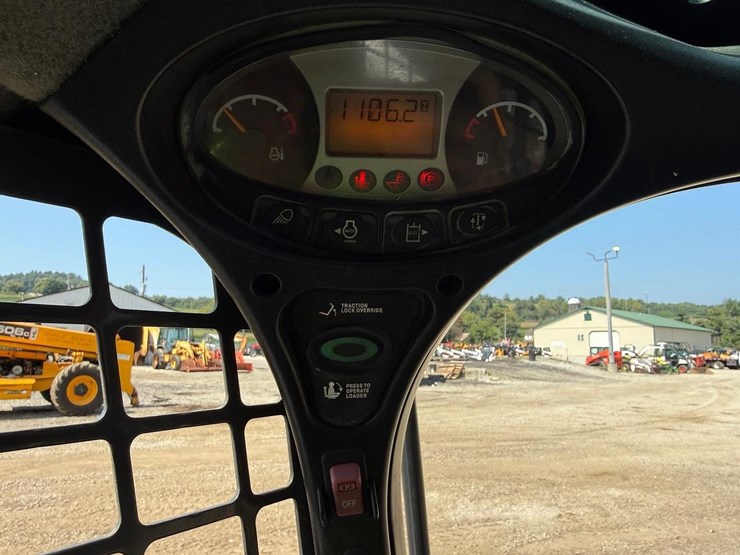 2019-bobcat-t595-image-25
