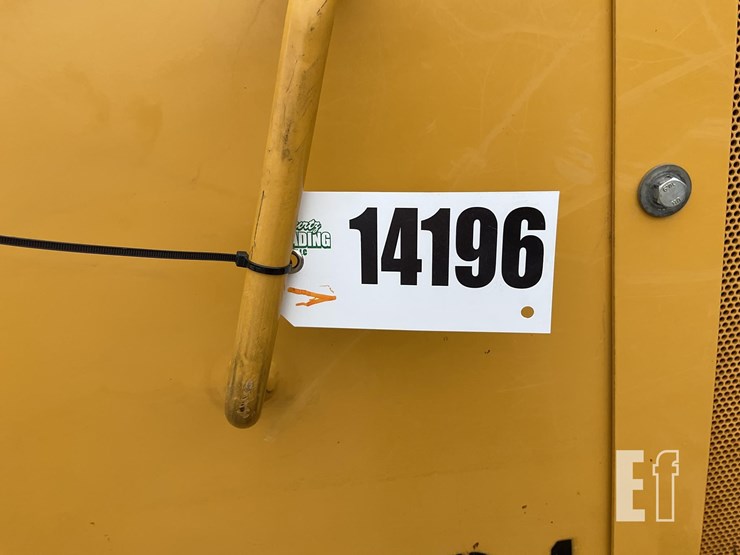 2021-deere-650k-lgp-image-20