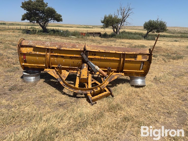 snow-plow-image-6