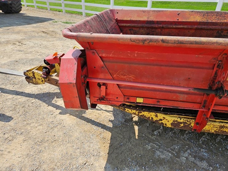 new-holland-512-image-21