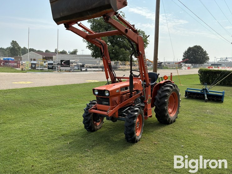 1983-kubota-l275-image-9
