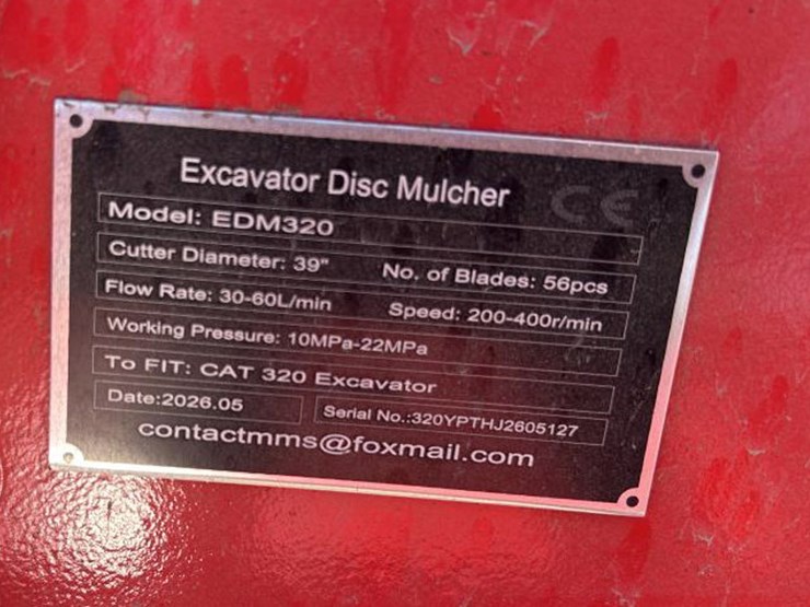 caterpillar-320-image-5