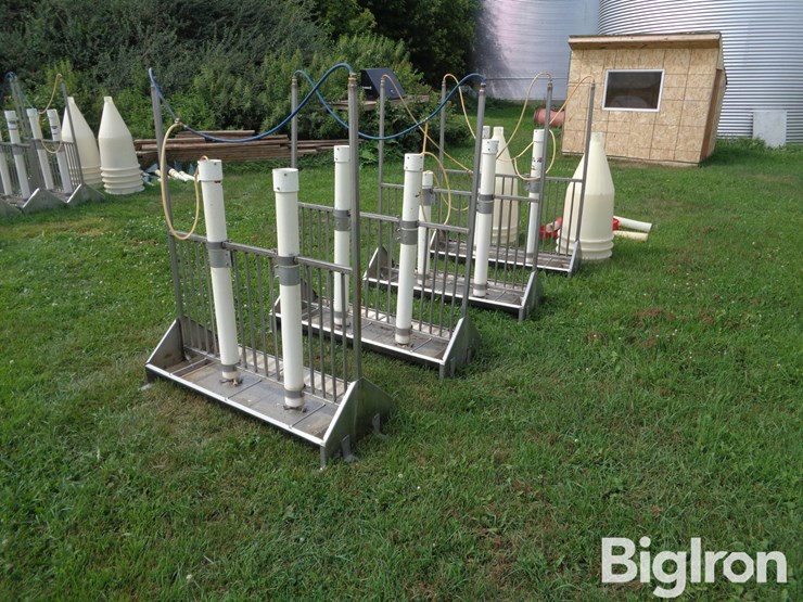 stainless-steel-tube-feeders-image-10