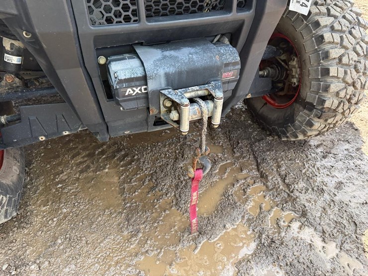 2022-bobcat-uv34-image-9