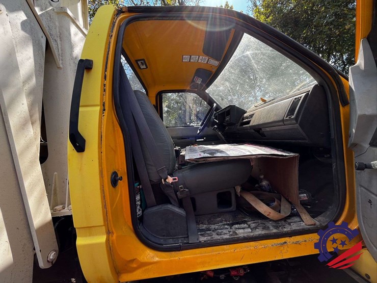 1998-gmc-c7500-s/a-boom-truck-image-56