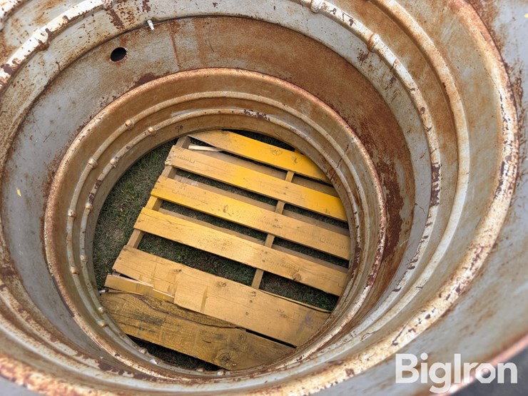 john-deere-4320-image-14