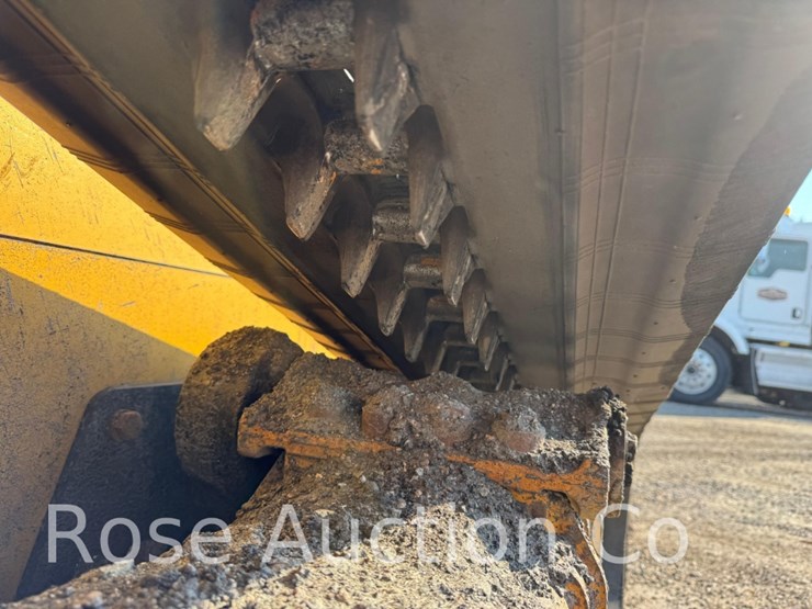 2017-caterpillar-289d-image-8