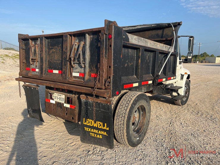 2008-international-durastar-4200-image-2