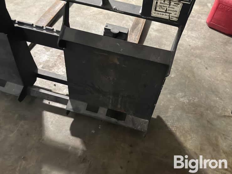bobcat-pallet-fork-image-16