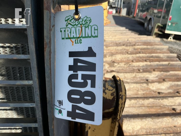 2005-deere-700h-lgp-image-20
