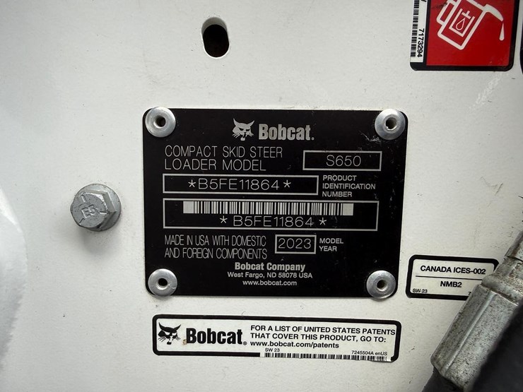 2023-bobcat-s650-image-25