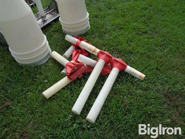 stainless-steel-tube-feeders-image-16