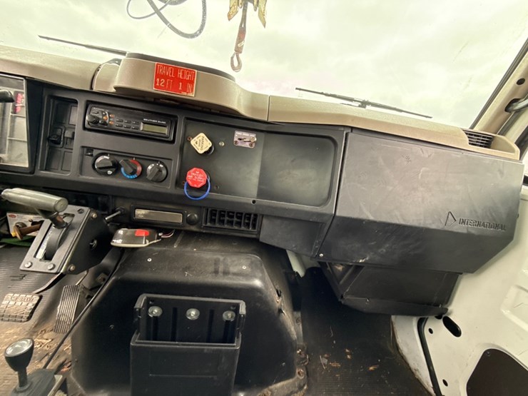 2000-international-4900-image-18