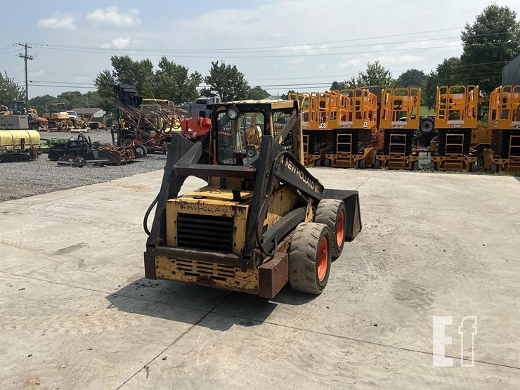 1992-new-holland-l553-image-4