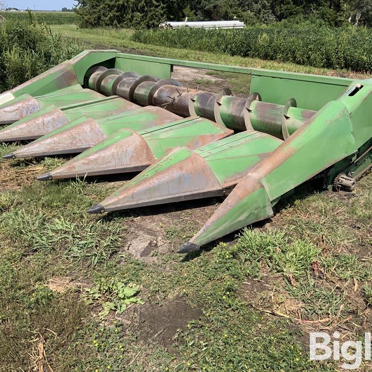 1982 JOHN DEERE 654A