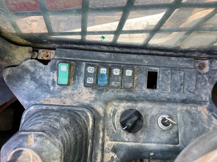 2021-takeuchi-tl12v2-image-20
