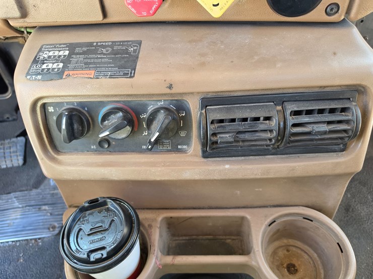 #26510-•-2006-mack-ct713-triaxle-dump-truck-image-113