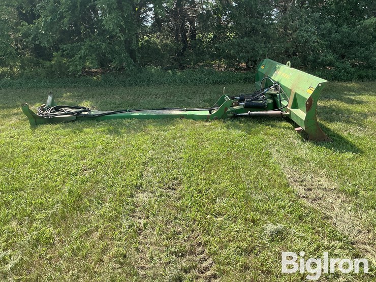 john-deere-10-image-4