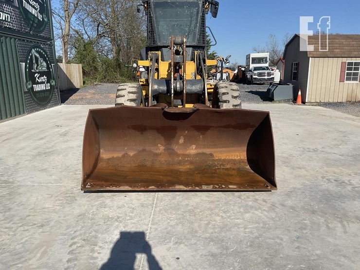 2021-deere-444-p-tier-image-9