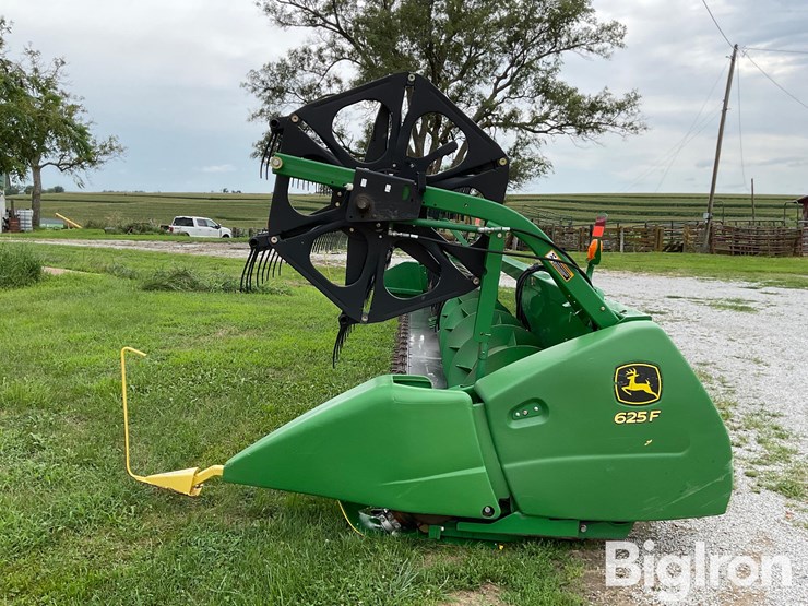 2011-john-deere-625f-image-8