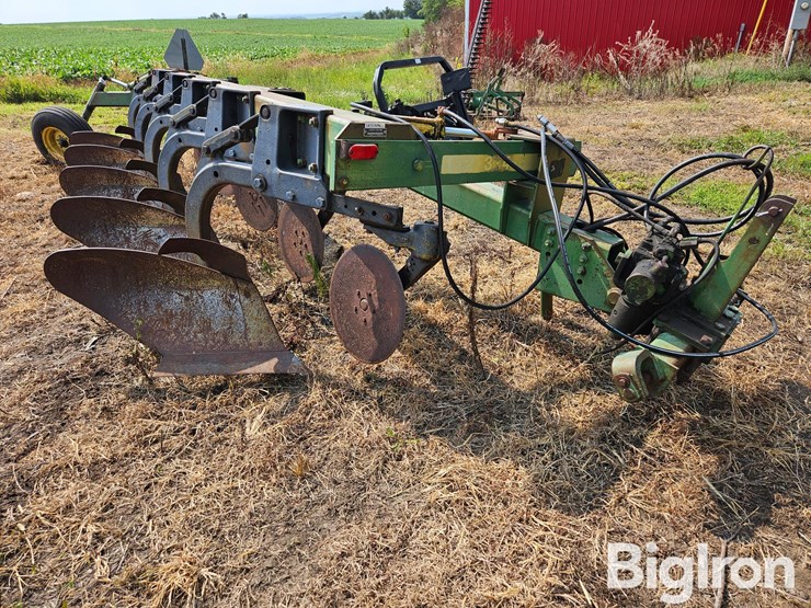 1990-john-deere-2700-image-3