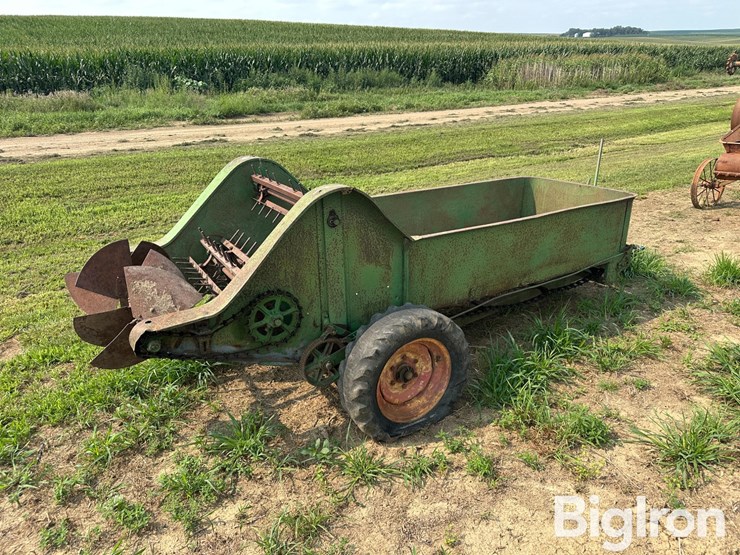 john-deere-11-image-5