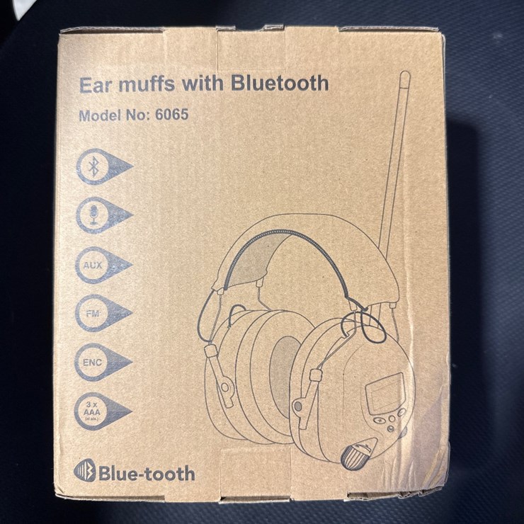 #1010 • Ear muffs w/bluetooth