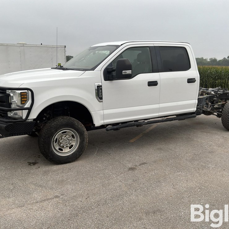 2019 FORD F350 XL