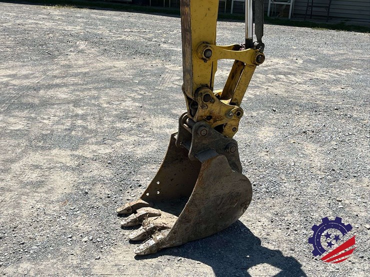 yanmar-vi035-6a-mini-excavator-image-15