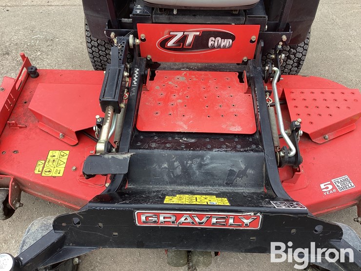 2014-gravely-zt60-hd-image-13