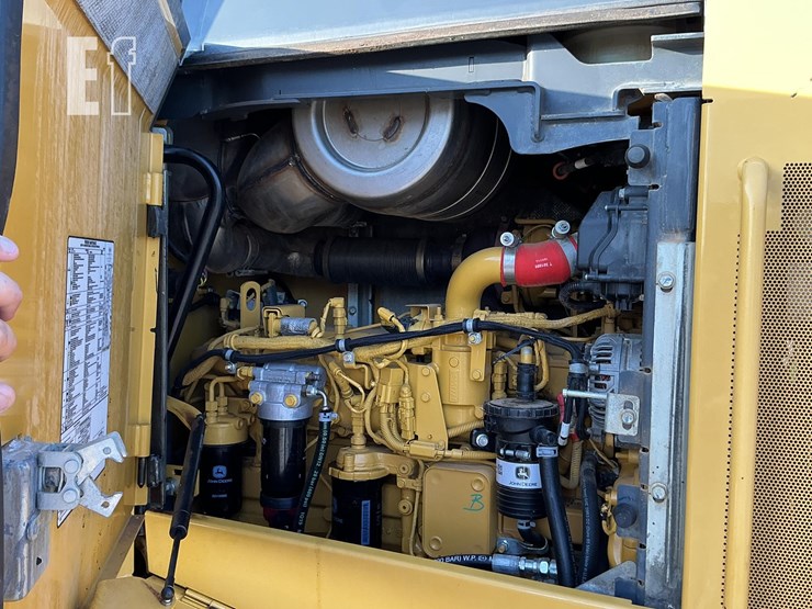 2019-deere-524l-image-18