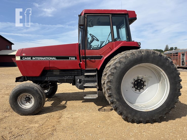 1992-case-ih-7110-image-2