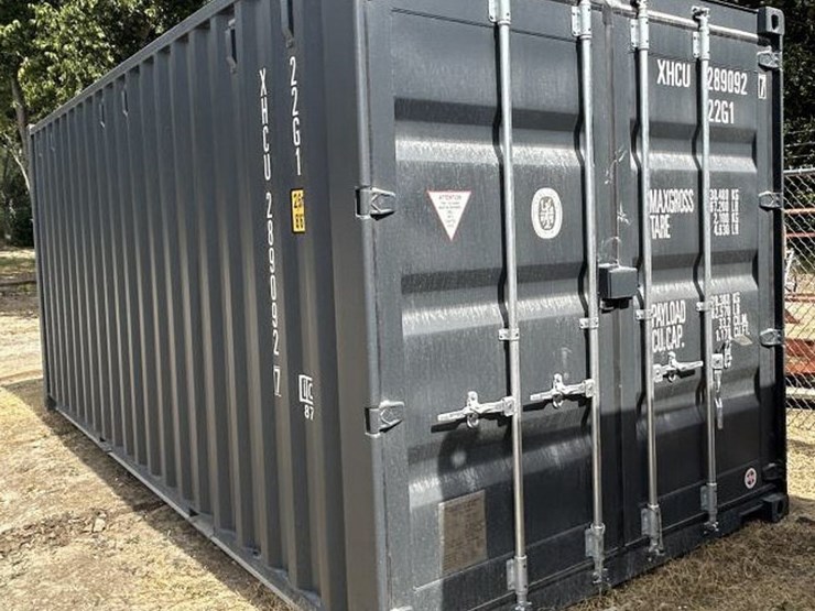 #104-•-20'-conex/-shipping-container---one-trip-image-1
