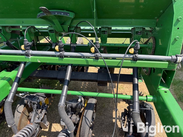 2012-john-deere-1590-image-19