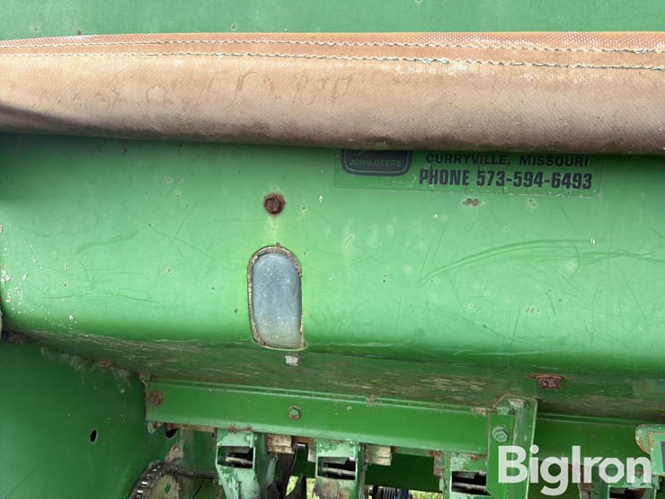 john-deere-750-image-19