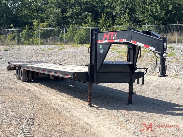 2026-ht-t/a-40'-gooseneck-trailer-image-1