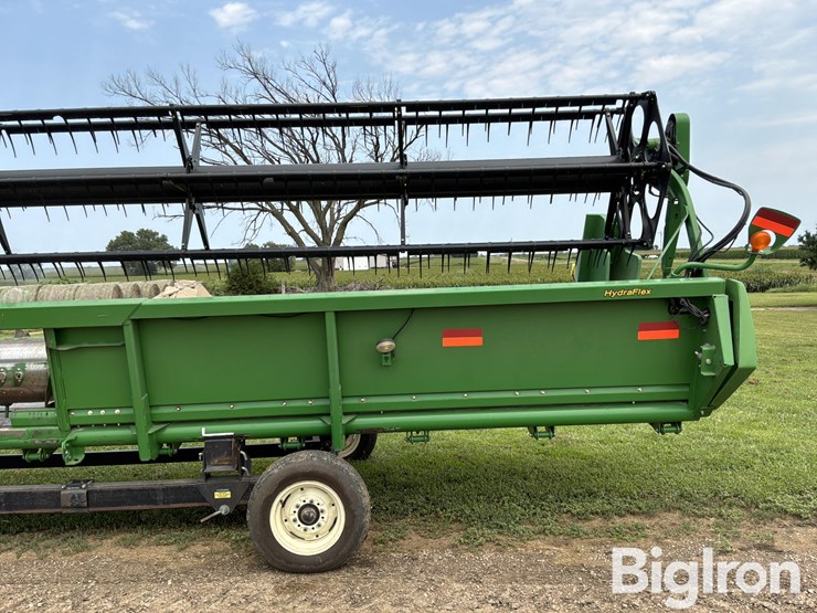 2009-john-deere-630f-image-9