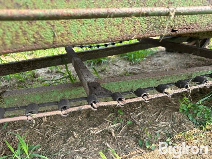 john-deere-11-image-16