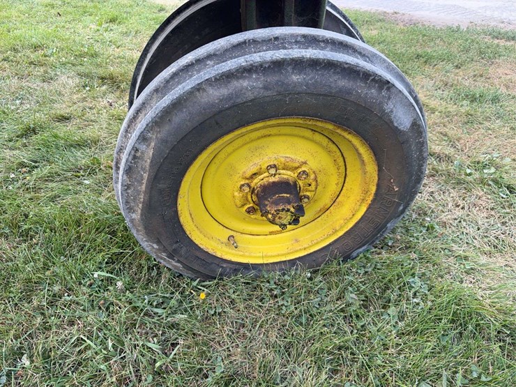john-deere-50-image-18