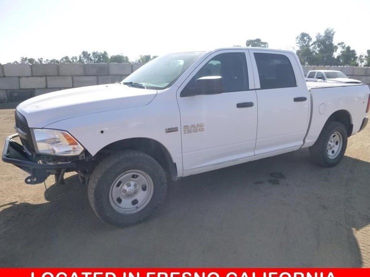 2016-dodge-1500-image-1