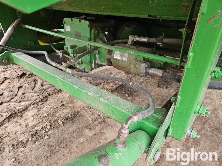 2007-john-deere-9660-sts-image-15