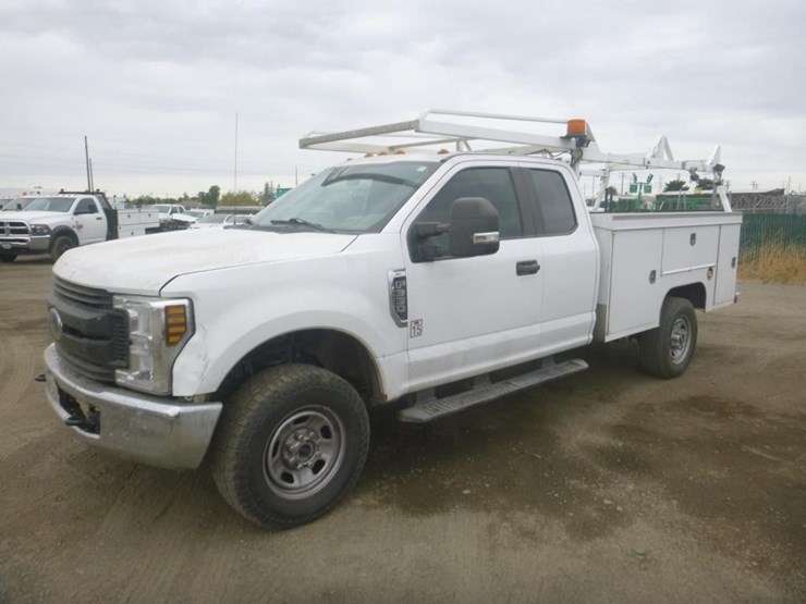 2019-ford-f350-image-1