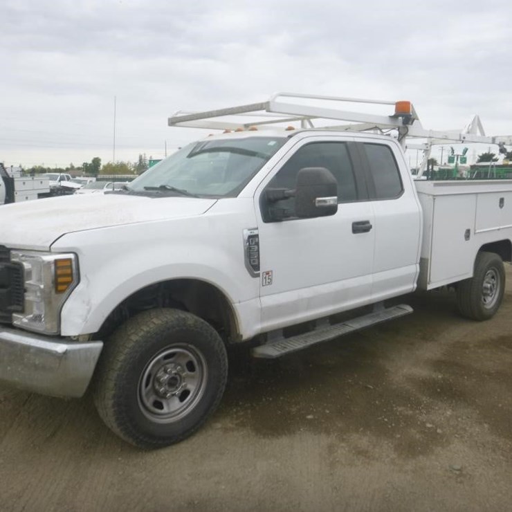 2019 FORD F350