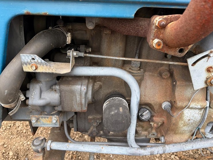 mitsubishi-d1600-image-15