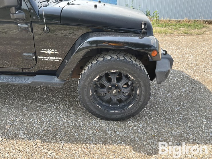 2010-jeep-wrangler-image-16