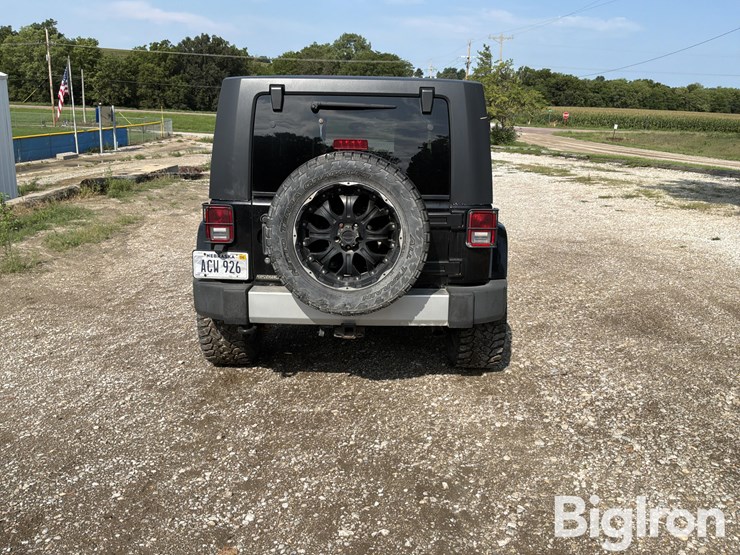 2010-jeep-wrangler-image-6