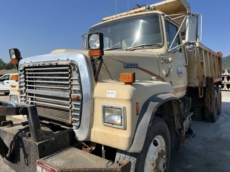 1989-ford-lt9000-image-4