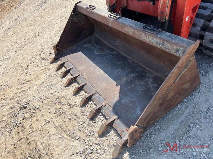 kubota-svl97-2-image-5