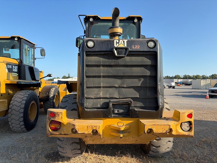 2015-caterpillar-924k-image-7